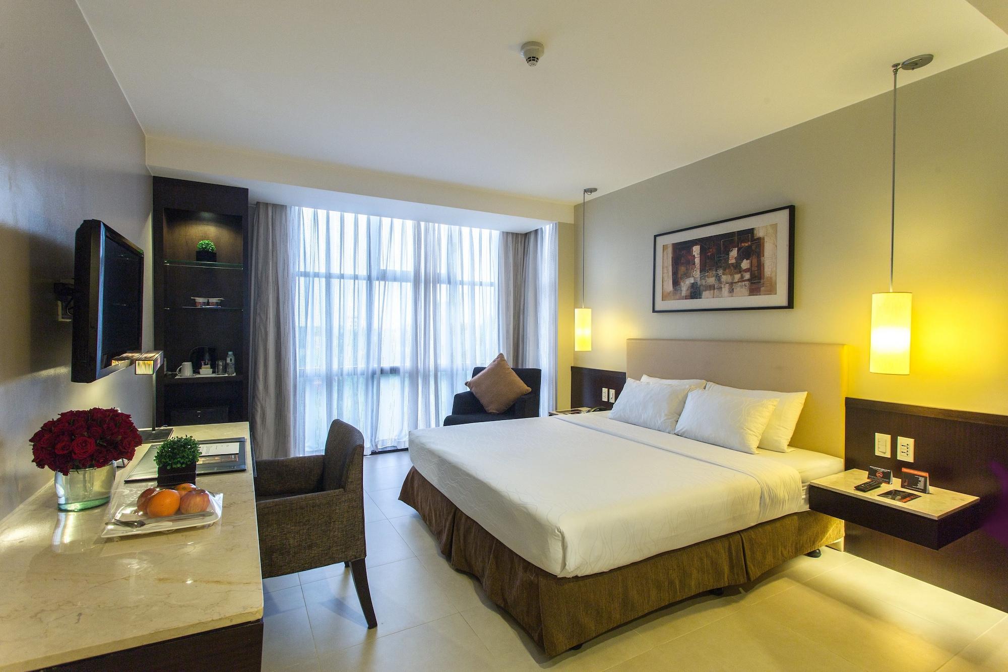 The B Hotel Alabang Muntinlupa City Екстериор снимка
