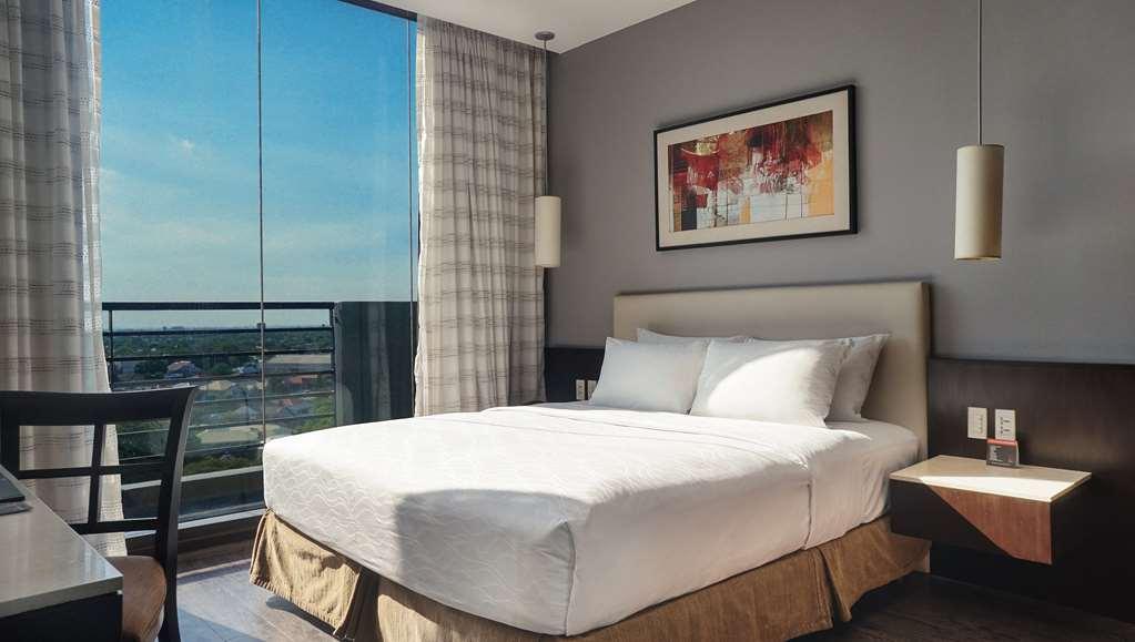The B Hotel Alabang Muntinlupa City Стая снимка